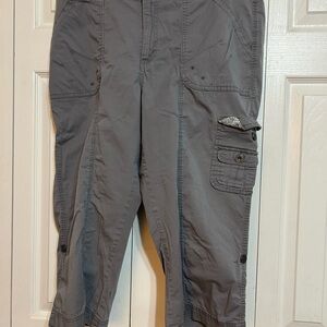 Lee Gray Utility Capri Pants
